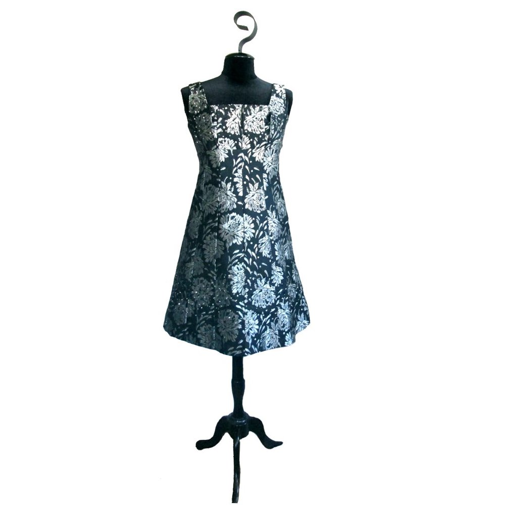 RM Richards Silver & Black Dress Size 8P NWOT